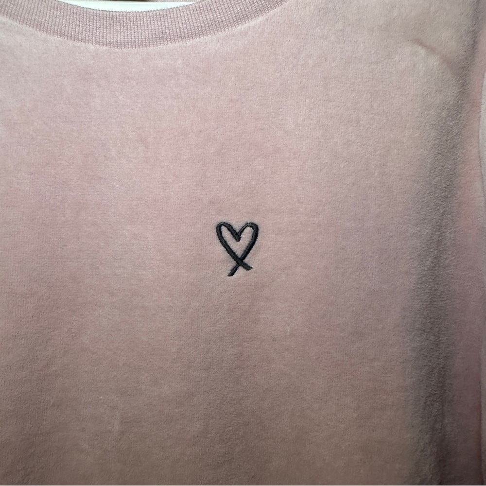Victoria's Secret Soft Pink Top - Picture 2 of 5